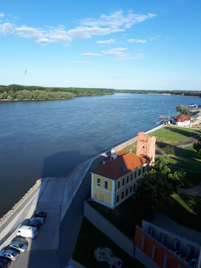 Apartman Panorama Vukovar Exterior foto